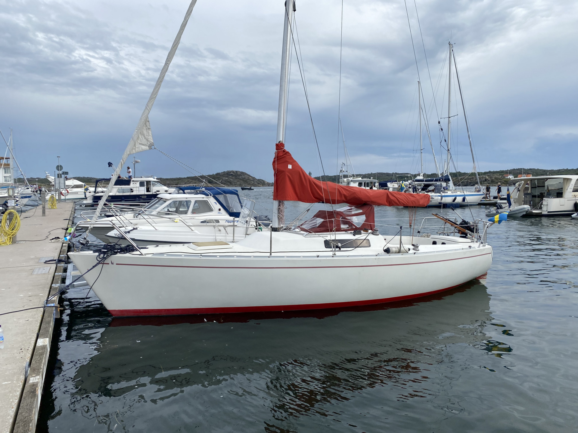 albin express yachts for sale